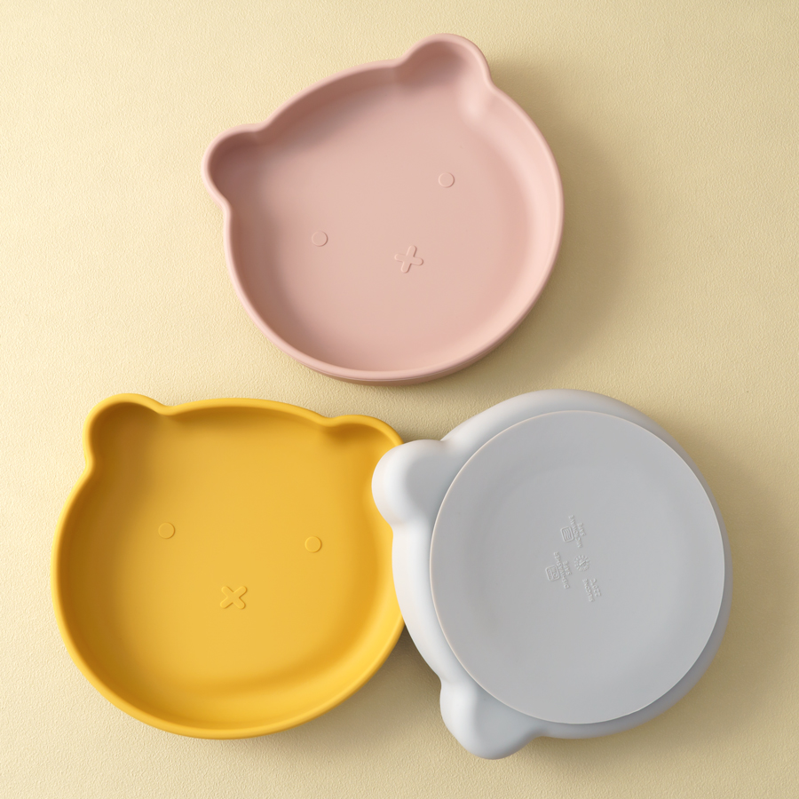 Baby Food Utensil - 1 قطعة أطباق الطفل سيليكون شفط