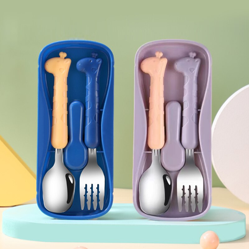 قطعتان من أدوات المائدة للأطفا - مراجعة Baby Food Utensil وسعره